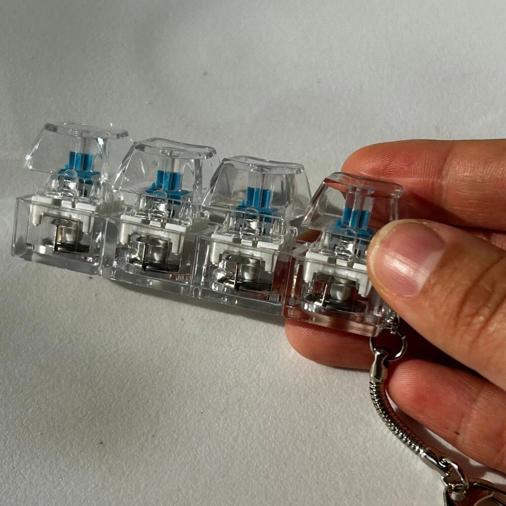 4 Keys Fidget Keyboard Keychain