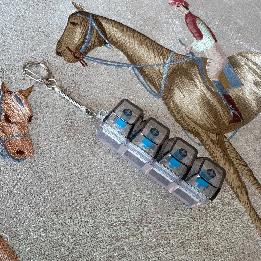 4 Keys Fidget Keyboard Keychain