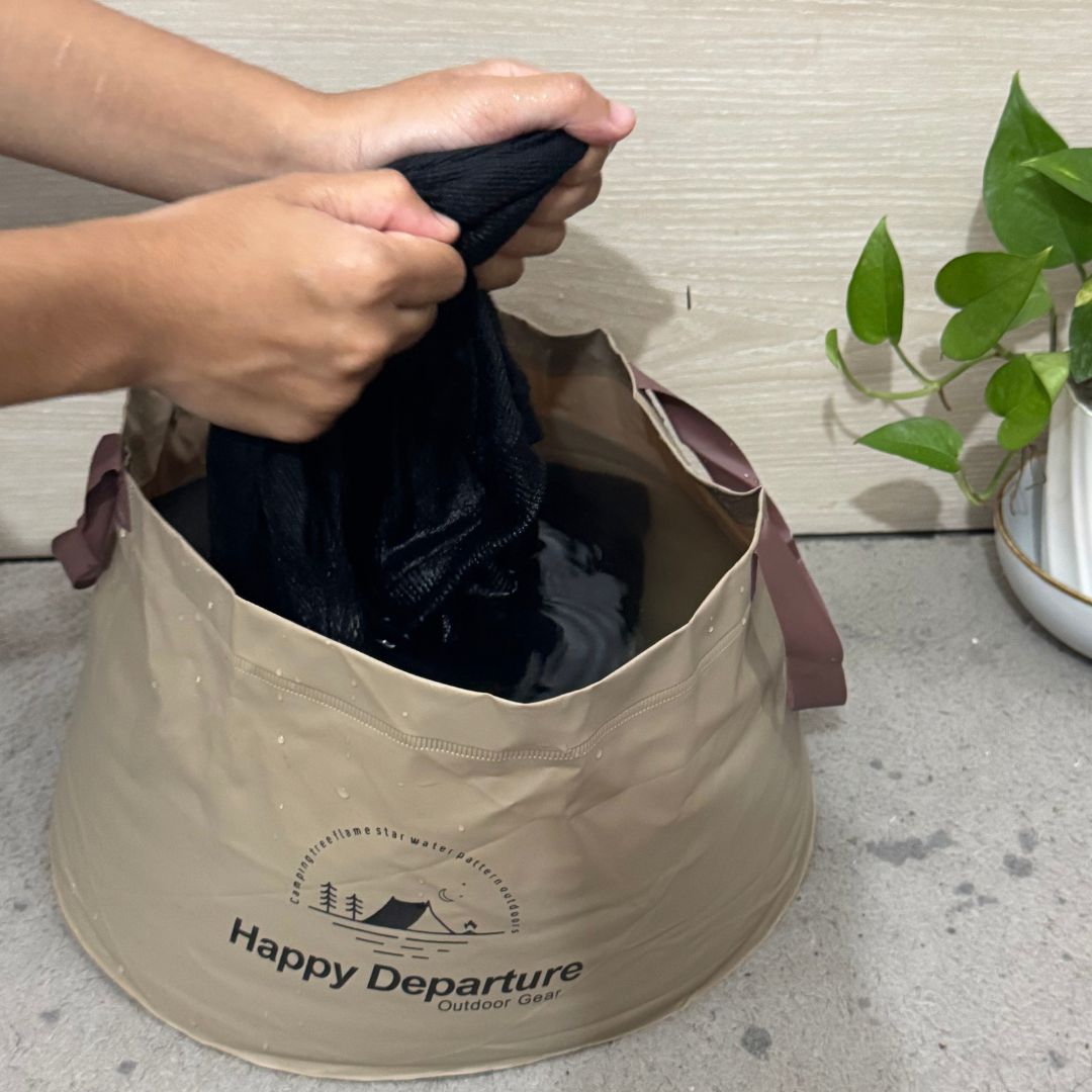 Collapsible Water Container