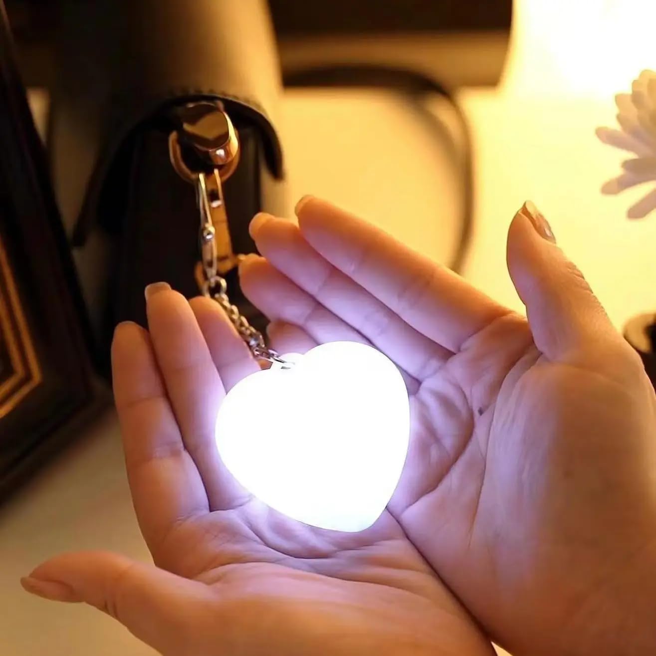 Purse Glow Heart Light (Touch Activated)